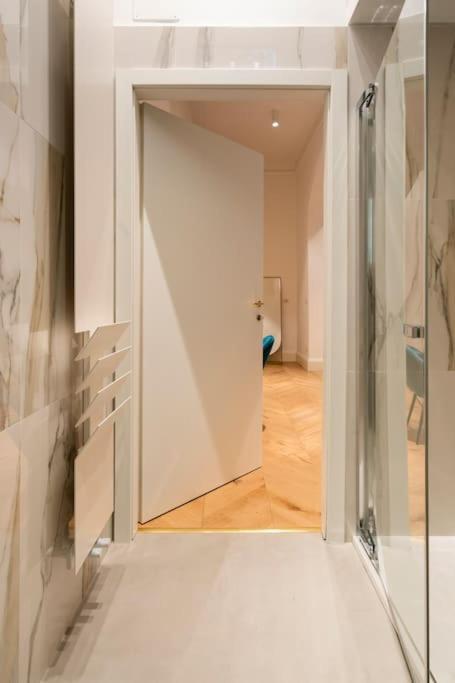 La Scala Suite-Luxury Apartment Milán Exterior foto